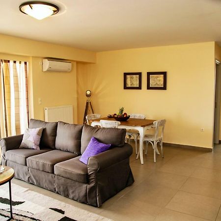 Catherine'S Comfort Apartment No2 ลาวริออน ภายนอก รูปภาพ
