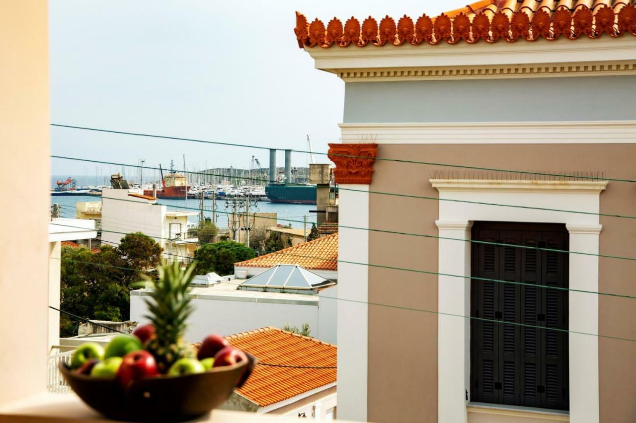 Catherine'S Comfort Apartment No2 ลาวริออน ภายนอก รูปภาพ
